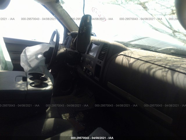 Photo 4 VIN: 1GCRKSE08BZ125123 - CHEVROLET SILVERADO 1500 