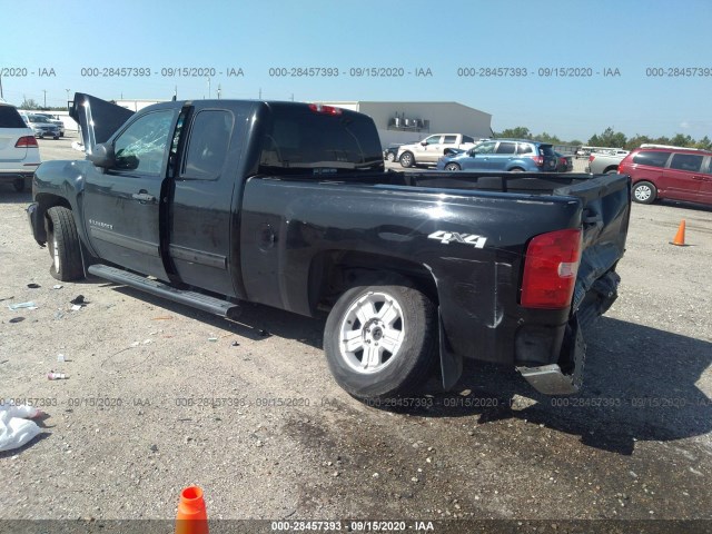 Photo 2 VIN: 1GCRKSE27BZ449228 - CHEVROLET SILVERADO 1500 