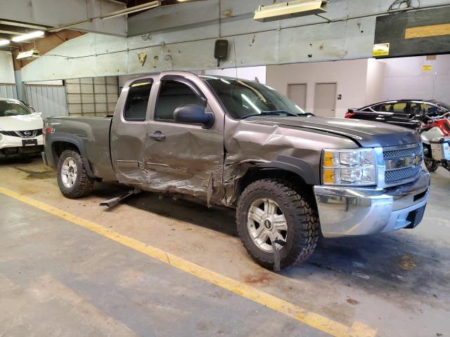 Photo 3 VIN: 1GCRKSE28DZ123490 - CHEVROLET SILVERADO 