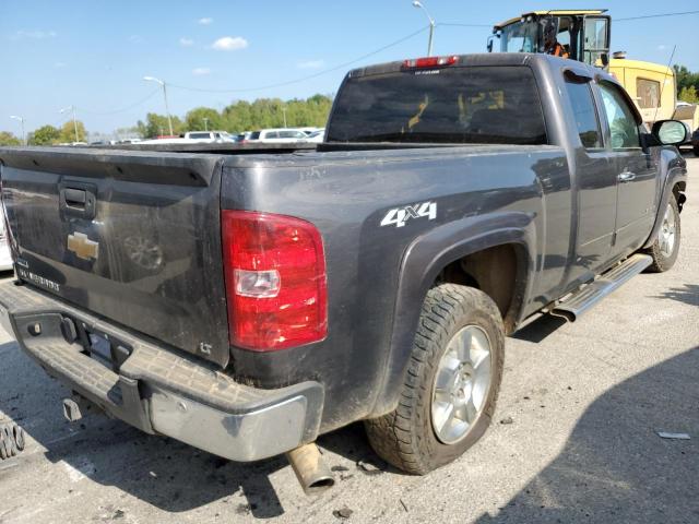 Photo 3 VIN: 1GCRKSE30BZ102896 - CHEVROLET SILVERADO 