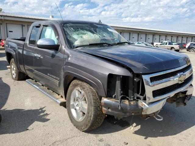 Photo 8 VIN: 1GCRKSE30BZ102896 - CHEVROLET SILVERADO 