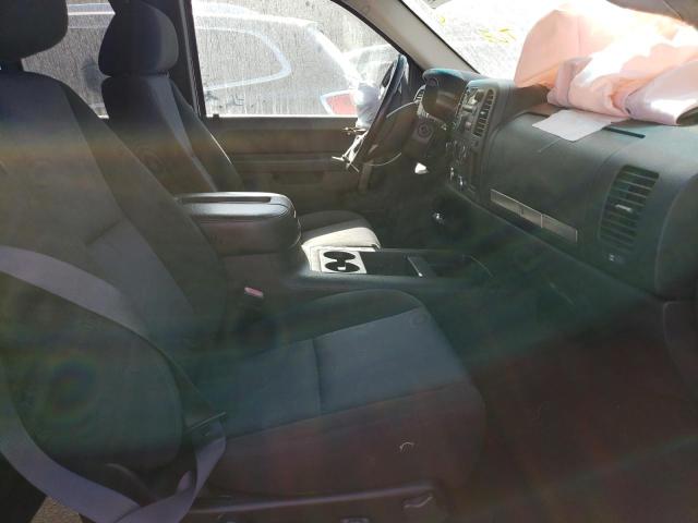 Photo 4 VIN: 1GCRKSE30BZ199839 - CHEVROLET SILVERADO 