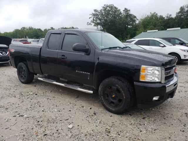 Photo 3 VIN: 1GCRKSE30BZ243273 - CHEVROLET SILVERADO 