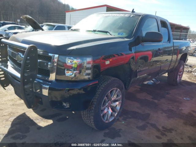 Photo 1 VIN: 1GCRKSE30BZ256380 - CHEVROLET SILVERADO 1500 