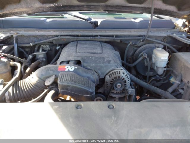 Photo 9 VIN: 1GCRKSE30BZ256380 - CHEVROLET SILVERADO 1500 