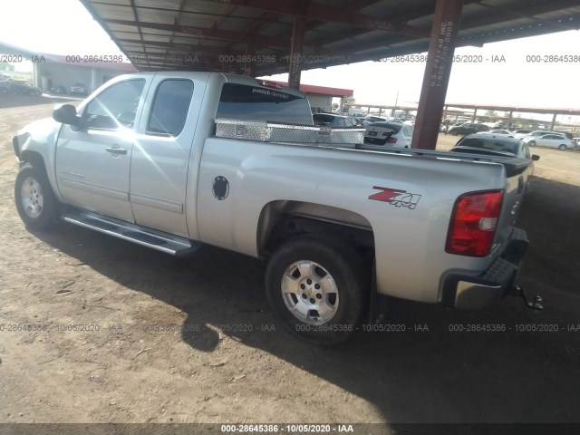 Photo 2 VIN: 1GCRKSE30BZ284499 - CHEVROLET SILVERADO 1500 