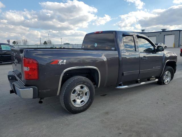 Photo 2 VIN: 1GCRKSE30BZ311250 - CHEVROLET SILVERADO 