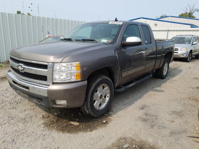 Photo 1 VIN: 1GCRKSE30BZ318439 - CHEVROLET SILVERADO 