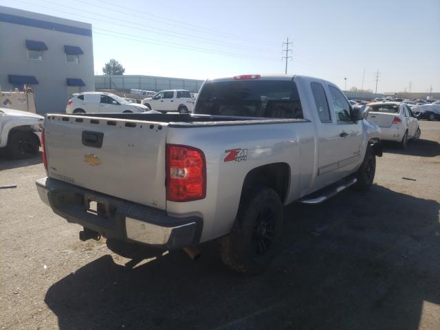 Photo 3 VIN: 1GCRKSE30BZ320062 - CHEVROLET SILVERADO 