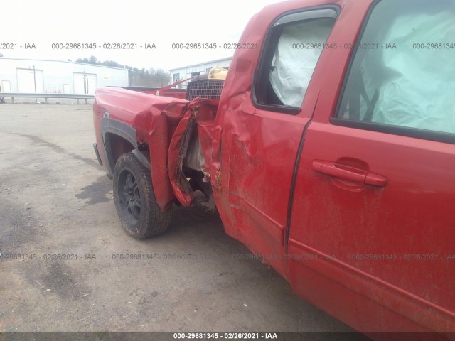 Photo 5 VIN: 1GCRKSE30BZ360089 - CHEVROLET SILVERADO 1500 