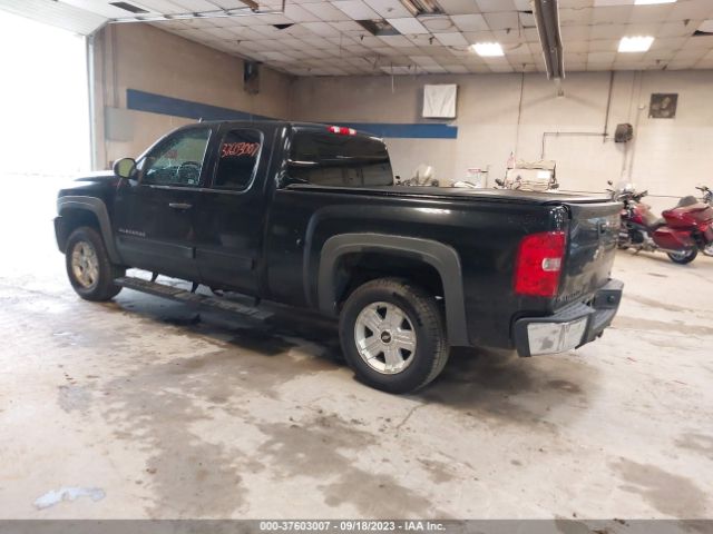 Photo 2 VIN: 1GCRKSE30BZ464887 - CHEVROLET SILVERADO 1500 