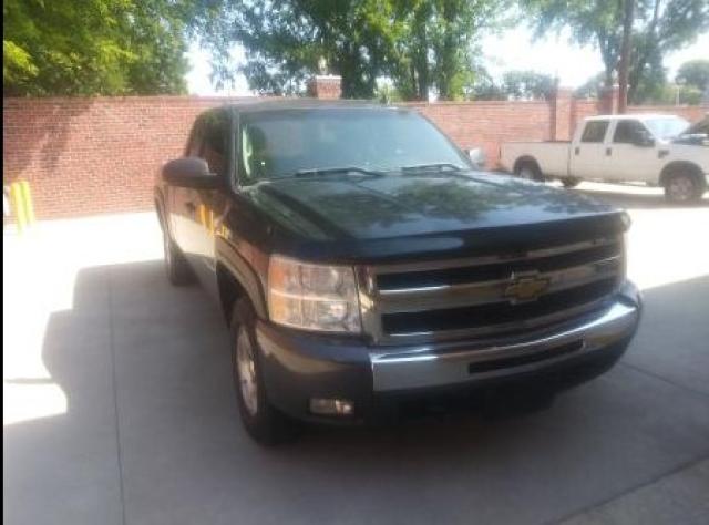 Photo 0 VIN: 1GCRKSE31BZ104088 - CHEVROLET SILVERADO 