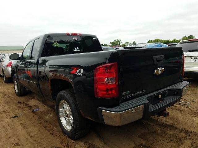 Photo 2 VIN: 1GCRKSE32BZ146785 - CHEVROLET SILVERADO 