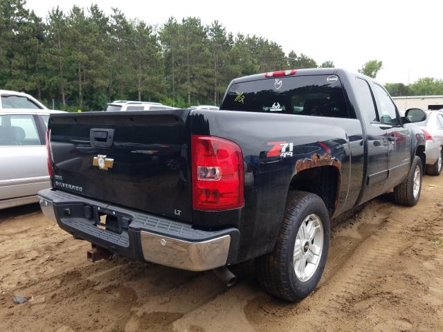 Photo 3 VIN: 1GCRKSE32BZ146785 - CHEVROLET SILVERADO 