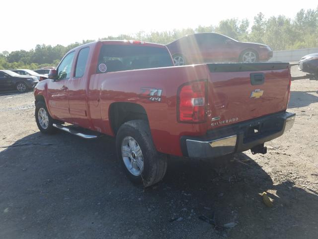 Photo 2 VIN: 1GCRKSE32BZ195131 - CHEVROLET SILVERADO 