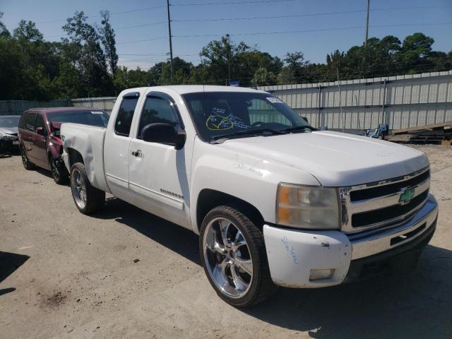 Photo 0 VIN: 1GCRKSE32BZ199387 - CHEVROLET SILVERADO 