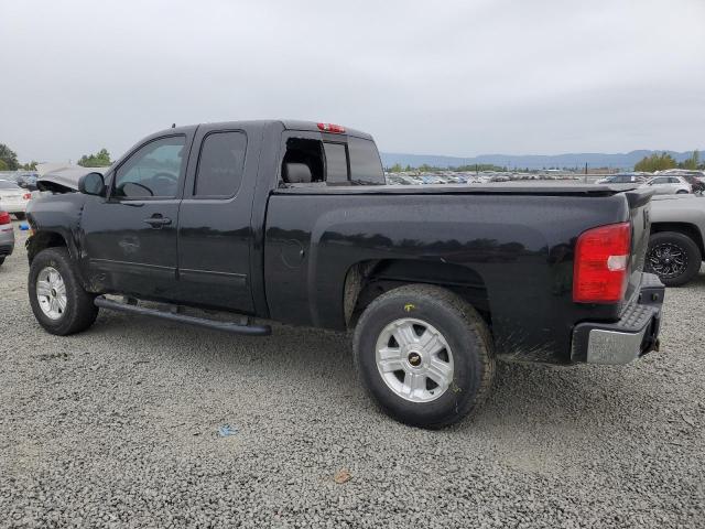 Photo 1 VIN: 1GCRKSE32BZ235577 - CHEVROLET SILVERADO 