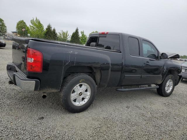 Photo 2 VIN: 1GCRKSE32BZ235577 - CHEVROLET SILVERADO 