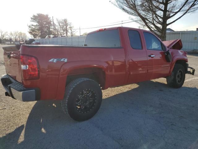 Photo 2 VIN: 1GCRKSE32BZ268501 - CHEVROLET SILVERADO 