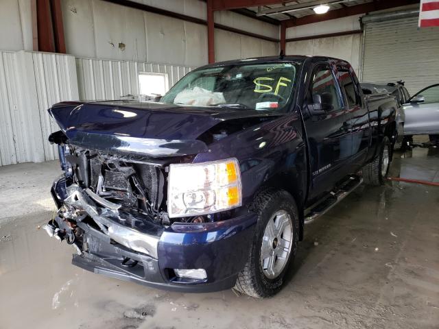 Photo 1 VIN: 1GCRKSE32BZ398021 - CHEVROLET SILVERADO 