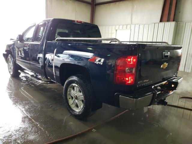 Photo 2 VIN: 1GCRKSE32BZ398021 - CHEVROLET SILVERADO 