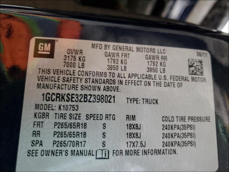 Photo 9 VIN: 1GCRKSE32BZ398021 - CHEVROLET SILVERADO 