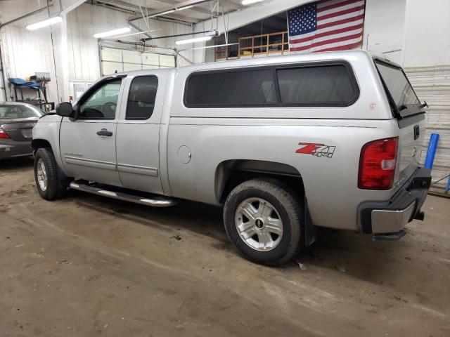 Photo 1 VIN: 1GCRKSE32BZ423127 - CHEVROLET SILVERADO 