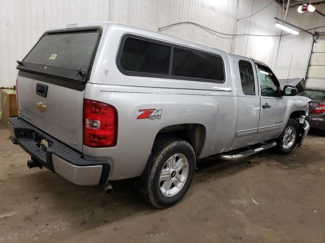 Photo 2 VIN: 1GCRKSE32BZ423127 - CHEVROLET SILVERADO 