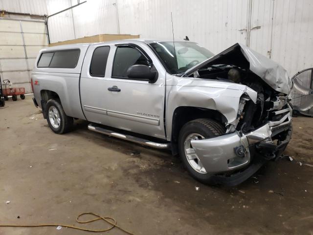 Photo 3 VIN: 1GCRKSE32BZ423127 - CHEVROLET SILVERADO 