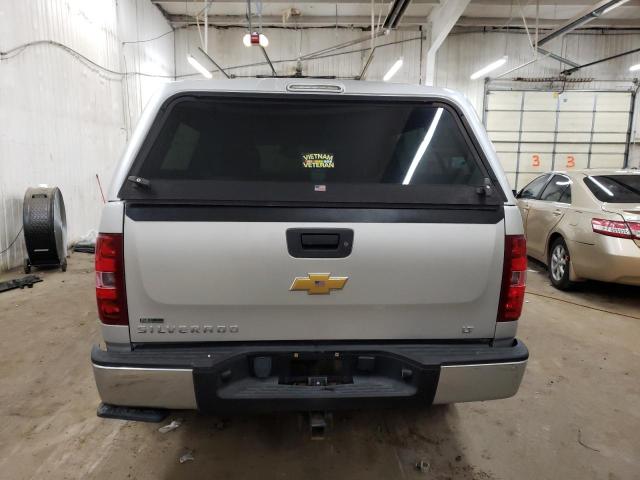 Photo 5 VIN: 1GCRKSE32BZ423127 - CHEVROLET SILVERADO 