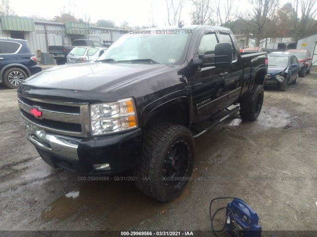 Photo 1 VIN: 1GCRKSE33BZ103489 - CHEVROLET SILVERADO 1500 