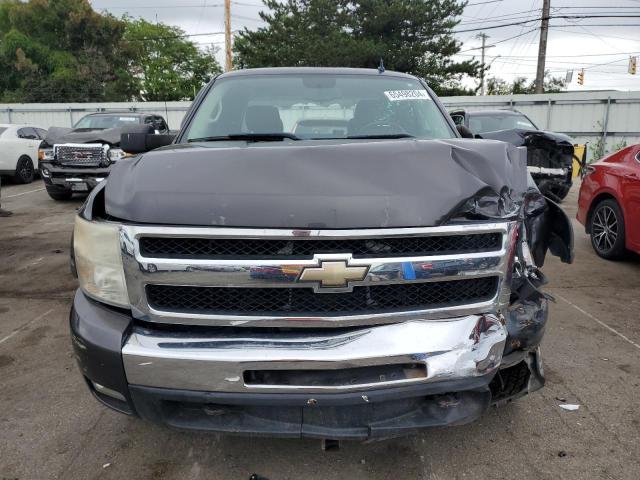 Photo 4 VIN: 1GCRKSE33BZ151736 - CHEVROLET SILVERADO 