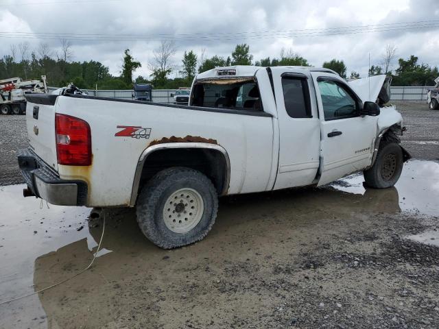 Photo 2 VIN: 1GCRKSE33BZ224832 - CHEVROLET SILVERADO 