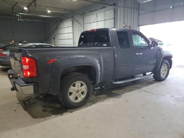 Photo 2 VIN: 1GCRKSE33BZ277787 - CHEVROLET SILVERADO 