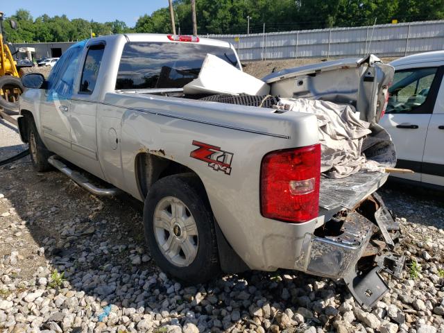 Photo 2 VIN: 1GCRKSE33BZ294282 - CHEVROLET SILVERADO 