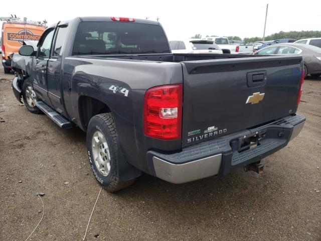 Photo 2 VIN: 1GCRKSE33BZ304888 - CHEVROLET SILVERADO 