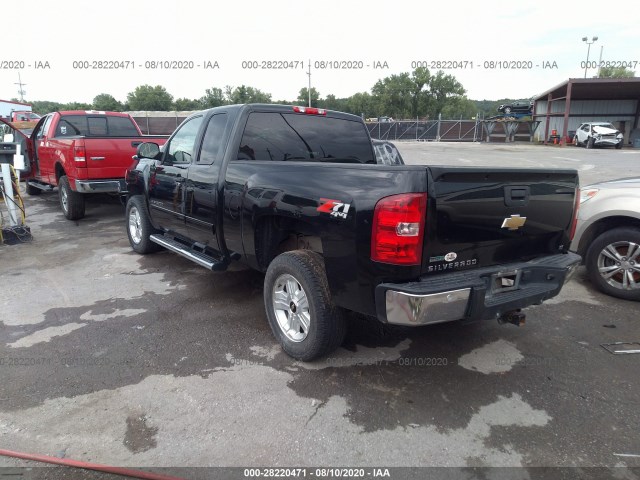 Photo 2 VIN: 1GCRKSE33BZ318709 - CHEVROLET SILVERADO 1500 