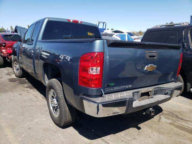 Photo 2 VIN: 1GCRKSE33BZ324073 - CHEVROLET SILVERADO 