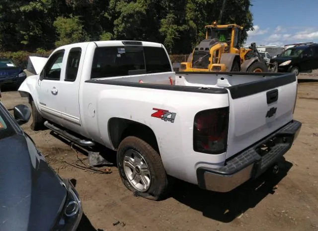 Photo 2 VIN: 1GCRKSE33BZ384483 - CHEVROLET SILVERADO 1500 