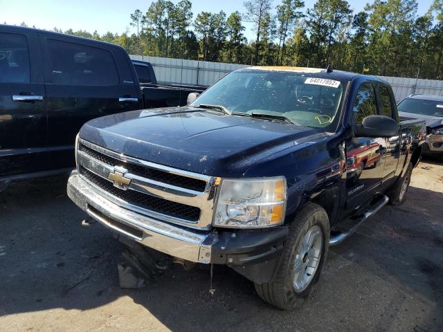 Photo 1 VIN: 1GCRKSE33BZ386265 - CHEVROLET SILVERADO 