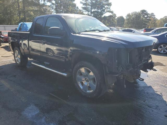 Photo 3 VIN: 1GCRKSE33BZ391241 - CHEVROLET SILVERADO 