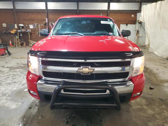 Photo 4 VIN: 1GCRKSE34BZ143239 - CHEVROLET SILVERADO 