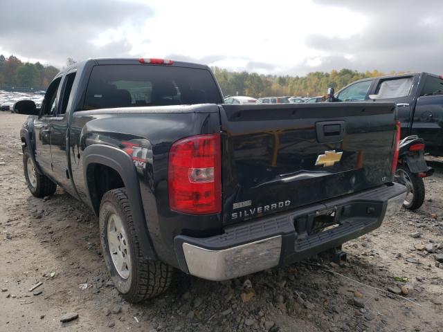 Photo 2 VIN: 1GCRKSE34BZ162017 - CHEVROLET SILVERADO 