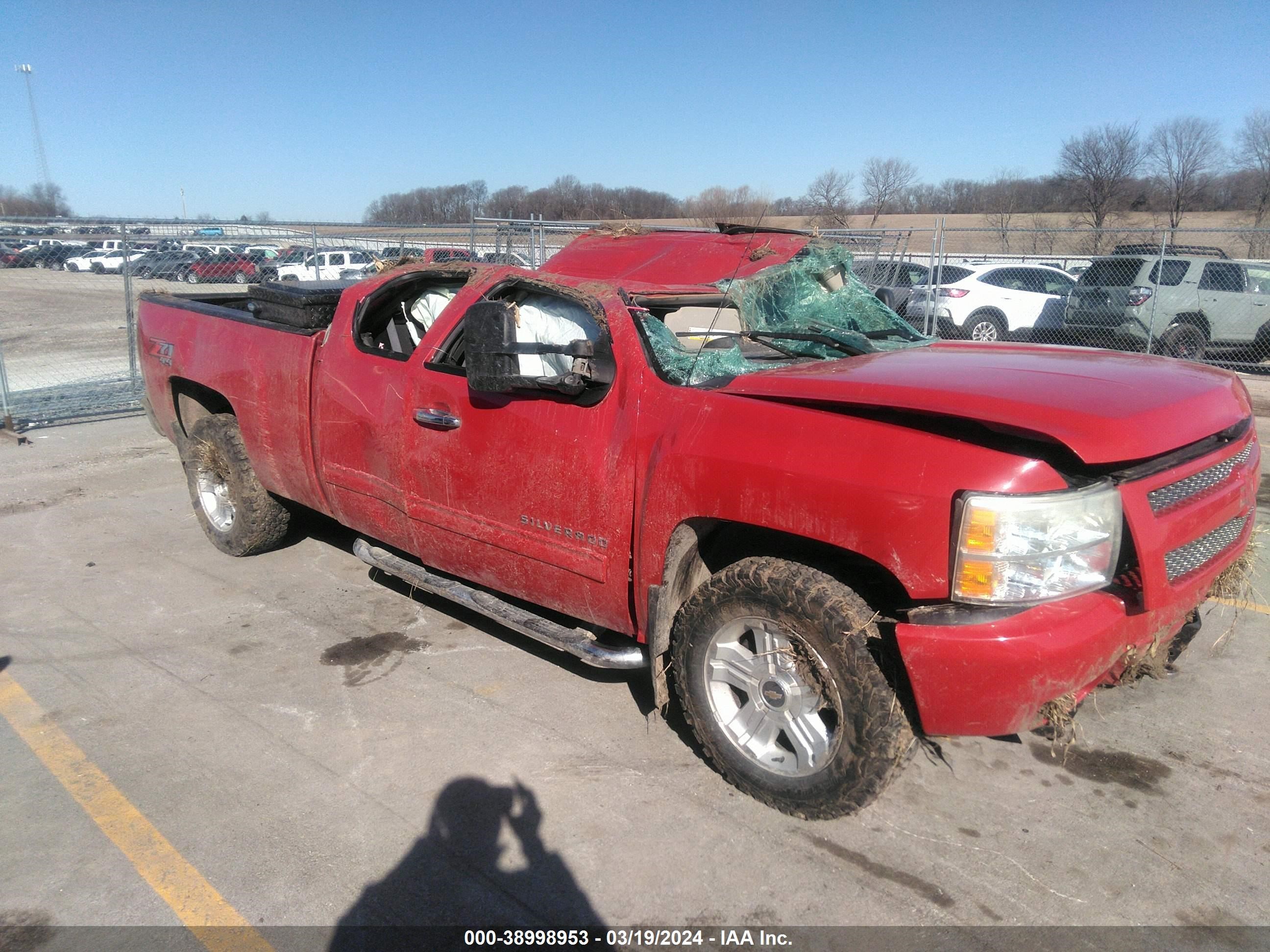 Photo 0 VIN: 1GCRKSE34BZ180534 - CHEVROLET SILVERADO 