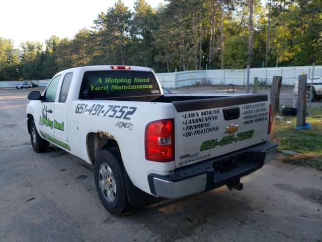 Photo 2 VIN: 1GCRKSE34BZ269696 - CHEVROLET SILVERADO 