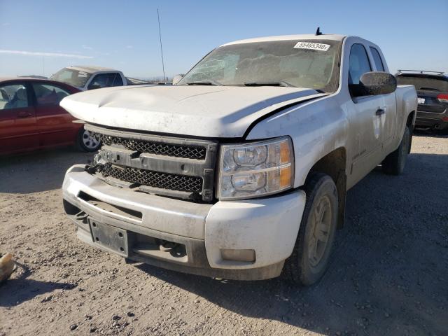 Photo 1 VIN: 1GCRKSE34BZ420083 - CHEVROLET SILVERADO 