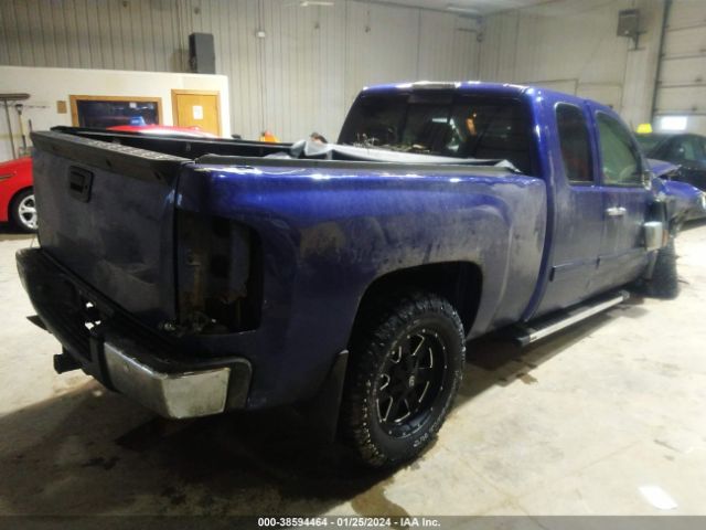 Photo 3 VIN: 1GCRKSE35BZ204582 - CHEVROLET SILVERADO 1500 