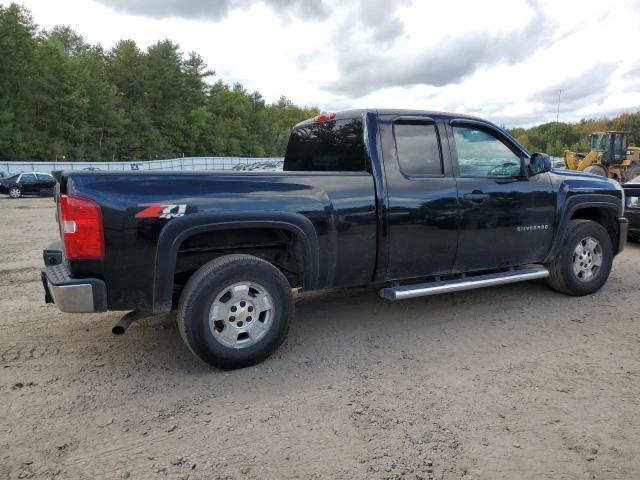 Photo 2 VIN: 1GCRKSE35BZ205649 - CHEVROLET SILVERADO 