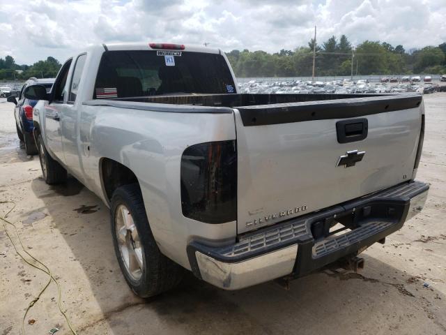 Photo 2 VIN: 1GCRKSE35BZ206672 - CHEVROLET SILVERADO 