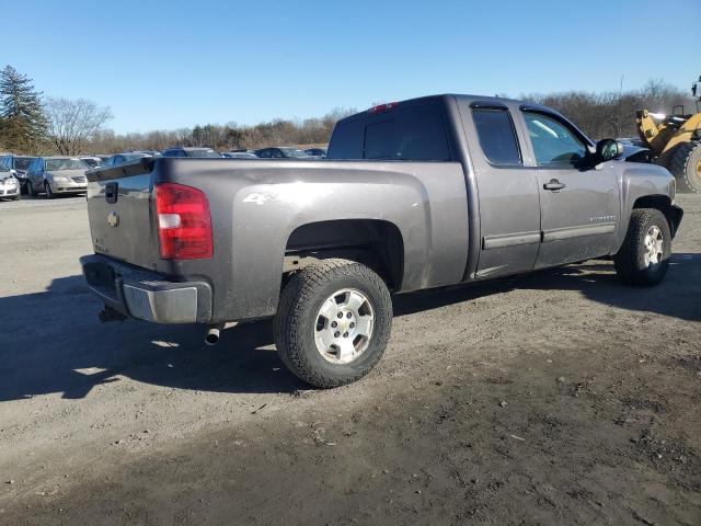 Photo 2 VIN: 1GCRKSE35BZ264779 - CHEVROLET SILVERADO 